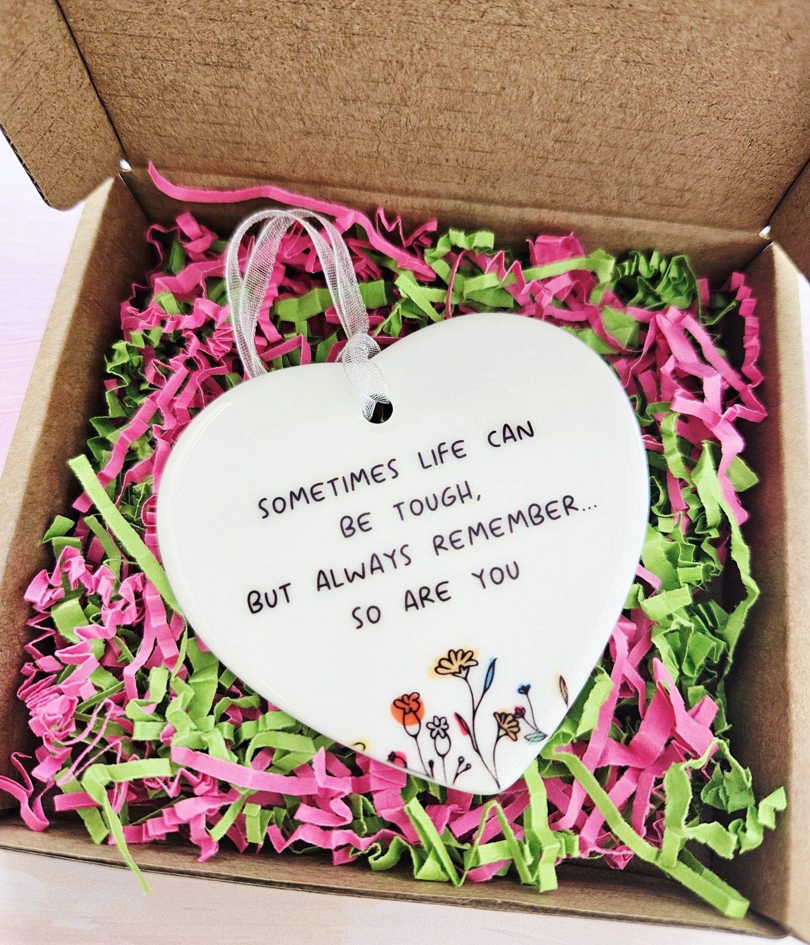 Thinking of you ceramic heart keepsake with uplifting message and flowers