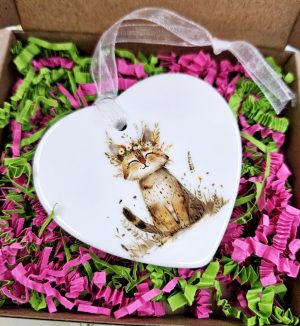 Cute Cat Ornament – Handmade Ceramic Heart Keepsake | Gift for Cat Lovers, Shabby Chic Home Decor