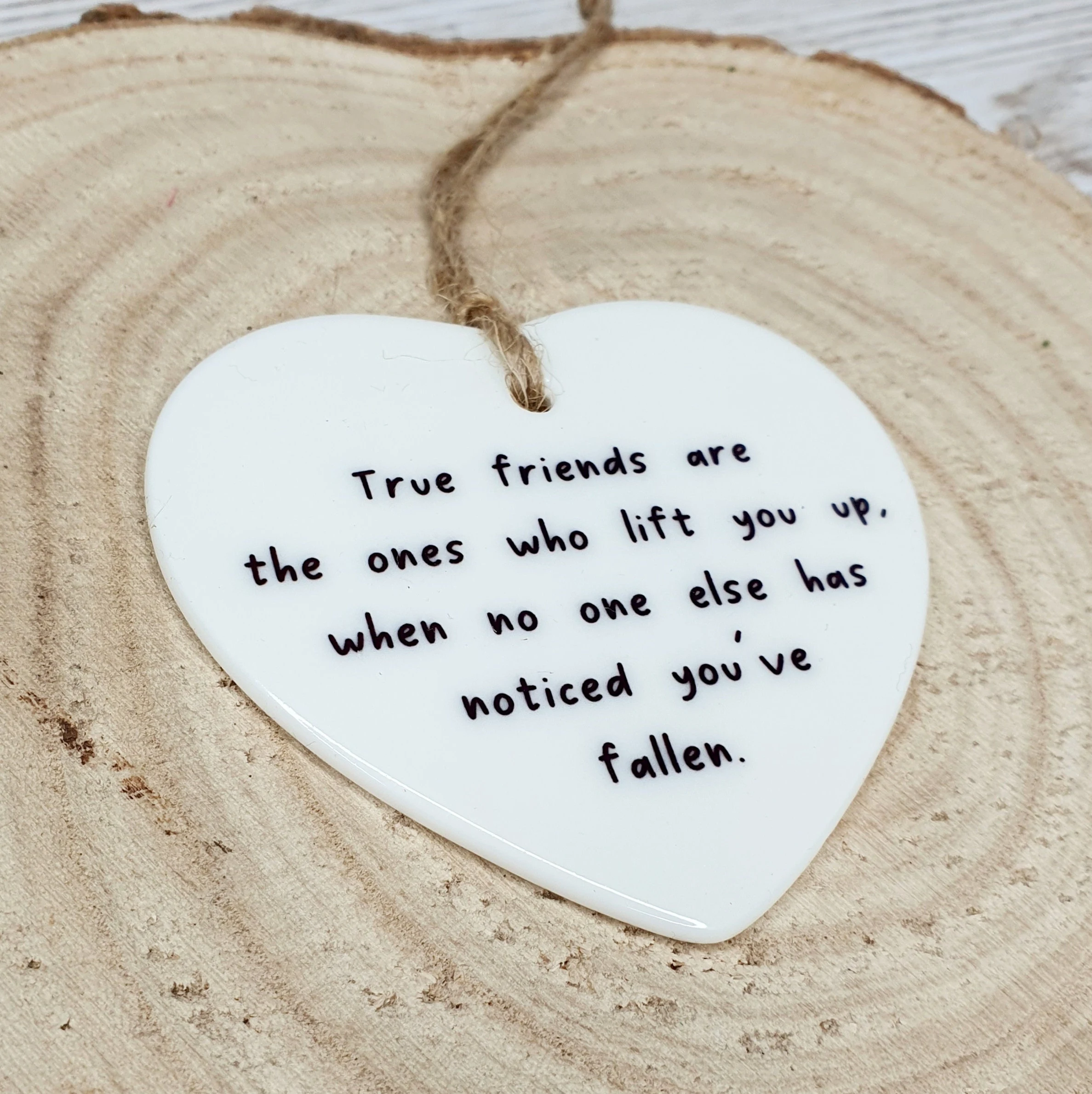 Friendship Keepsake Gift – Handmade Ceramic Heart with True Friends Quote | Best Friend Ornament Birthday or Thank You Present - Image 3